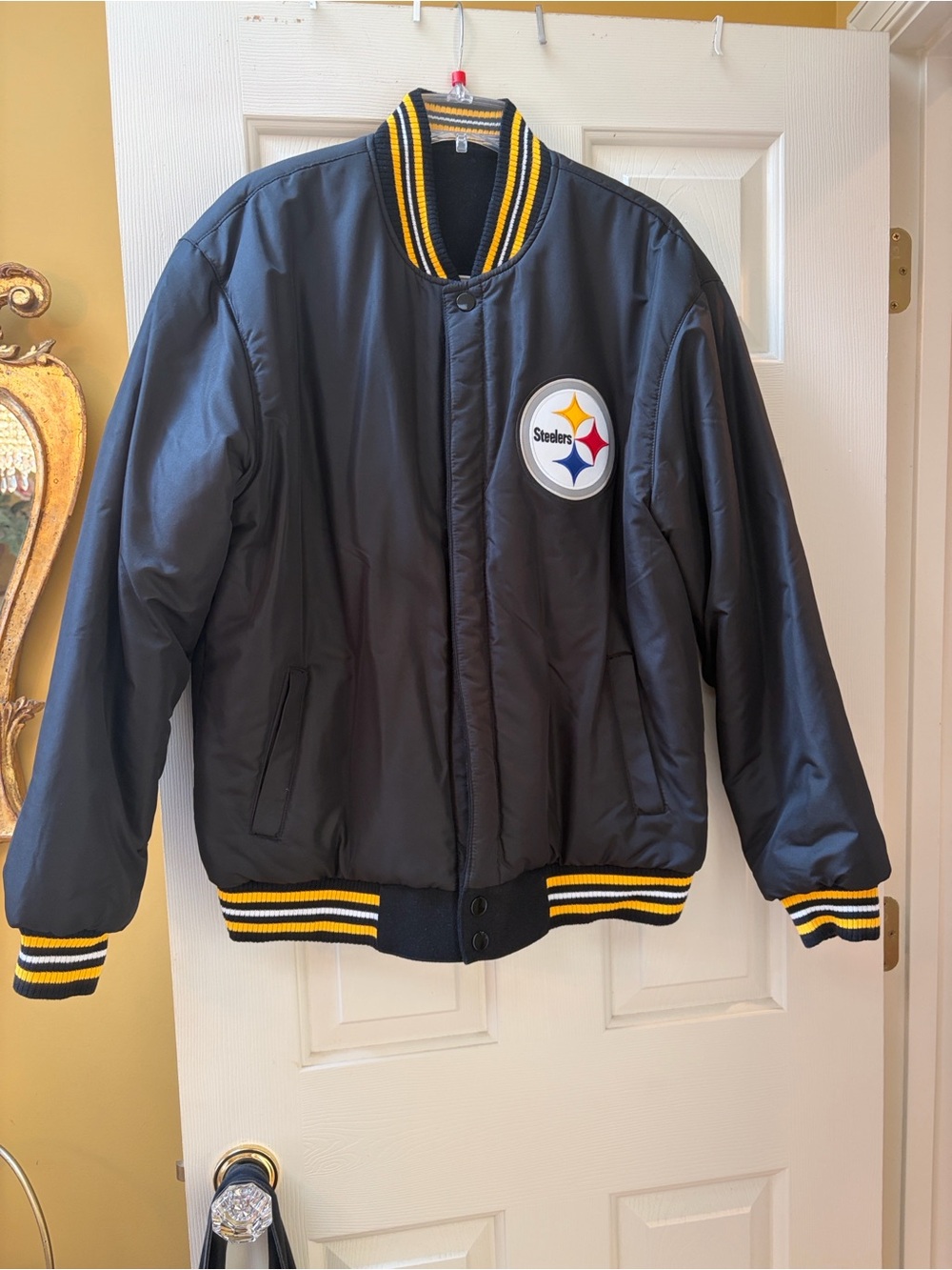 Fanatics Black Pittsburgh Steelers Reversible Bomber Jacket with Yellow Trim